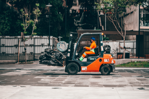Forklift Buying Guide- Key Factors to Consider Before Purchasing